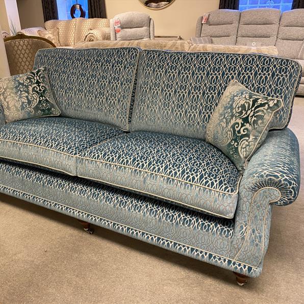 DAVID GUNDRY WENTWORTH SOFA 1