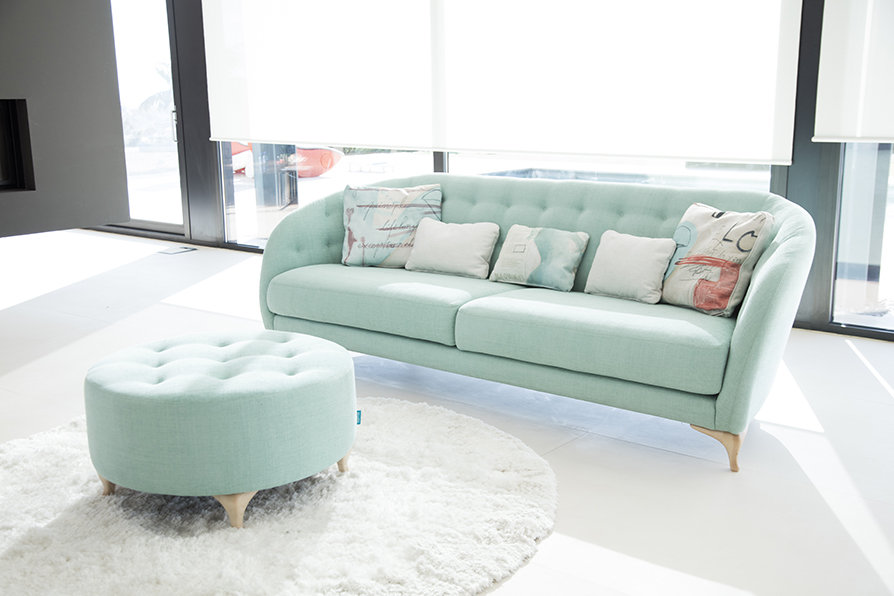 FAMA ASTORIA SOFA AND FOOTSTOOL