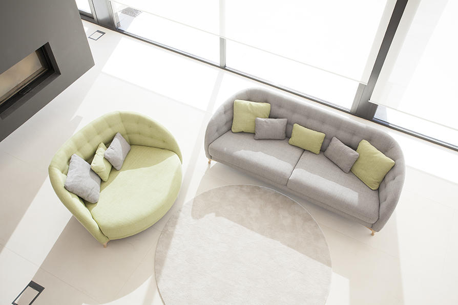 FAMA ASTORIA SOFA _ CHAIR AERIEL VIEW