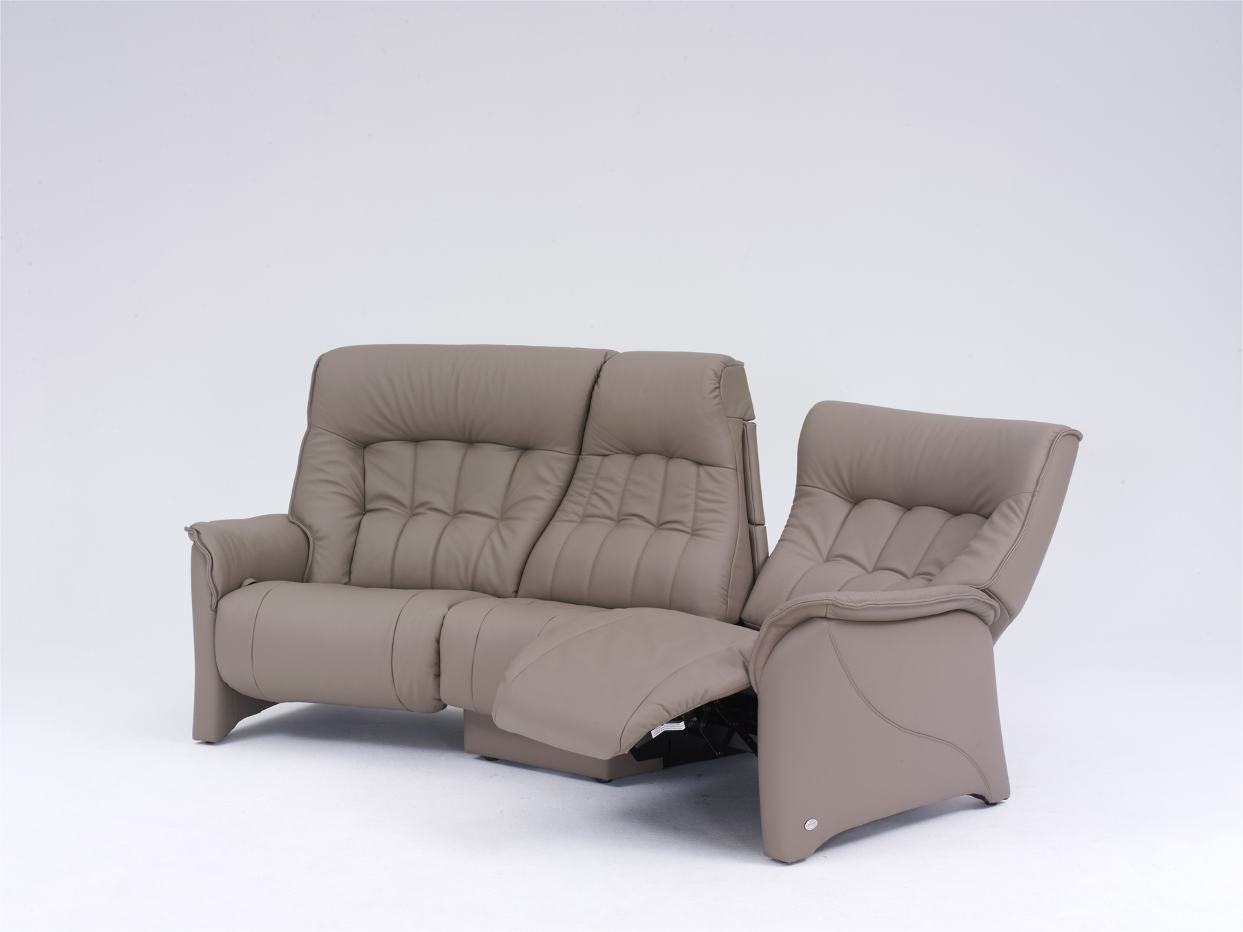 HIMOLLA RHINE 3 SEATER SOFA ONE SEAT RECLINED