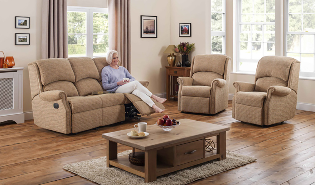 REGENT SOFA RECLINED _ CHAIRS ROOM SET