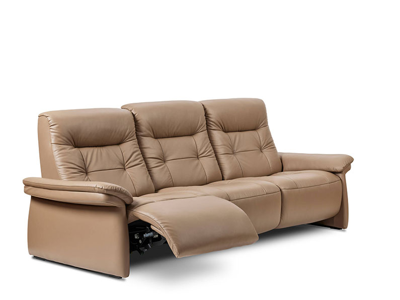 STRESSLESS MARY SOFA FRONT VIEW ELEVATED