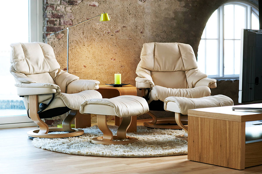 STRESSLESS RENO CHAIR CREAM LEATHER