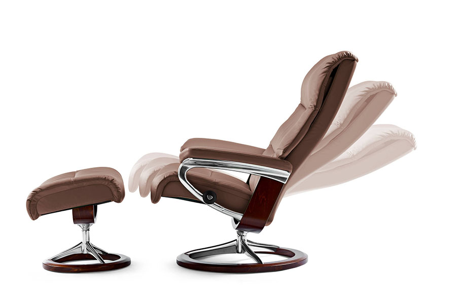 STRESSLESS VIEW CHAIR RECLINED DETAIL