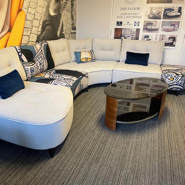 STUNNING FAMA CORNER SOFA NOW £2999 SAVE OVER £1500!