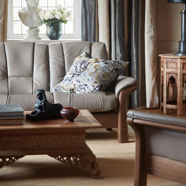 WINDSOR SOFA